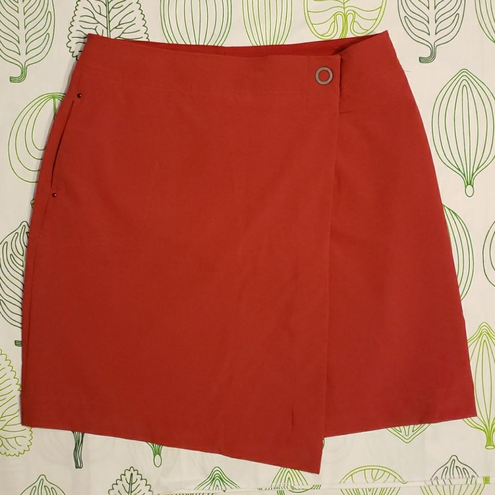 Columbia Omni-shield skirt